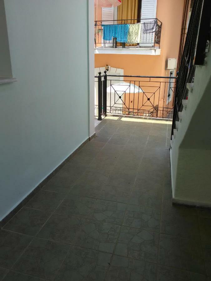 Falopa Apartments Parga Exterior photo